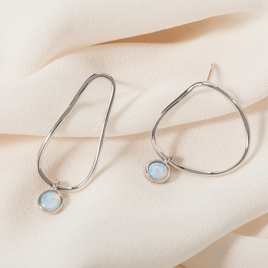 925 Silver Opal Gemstone Unbald Earrings